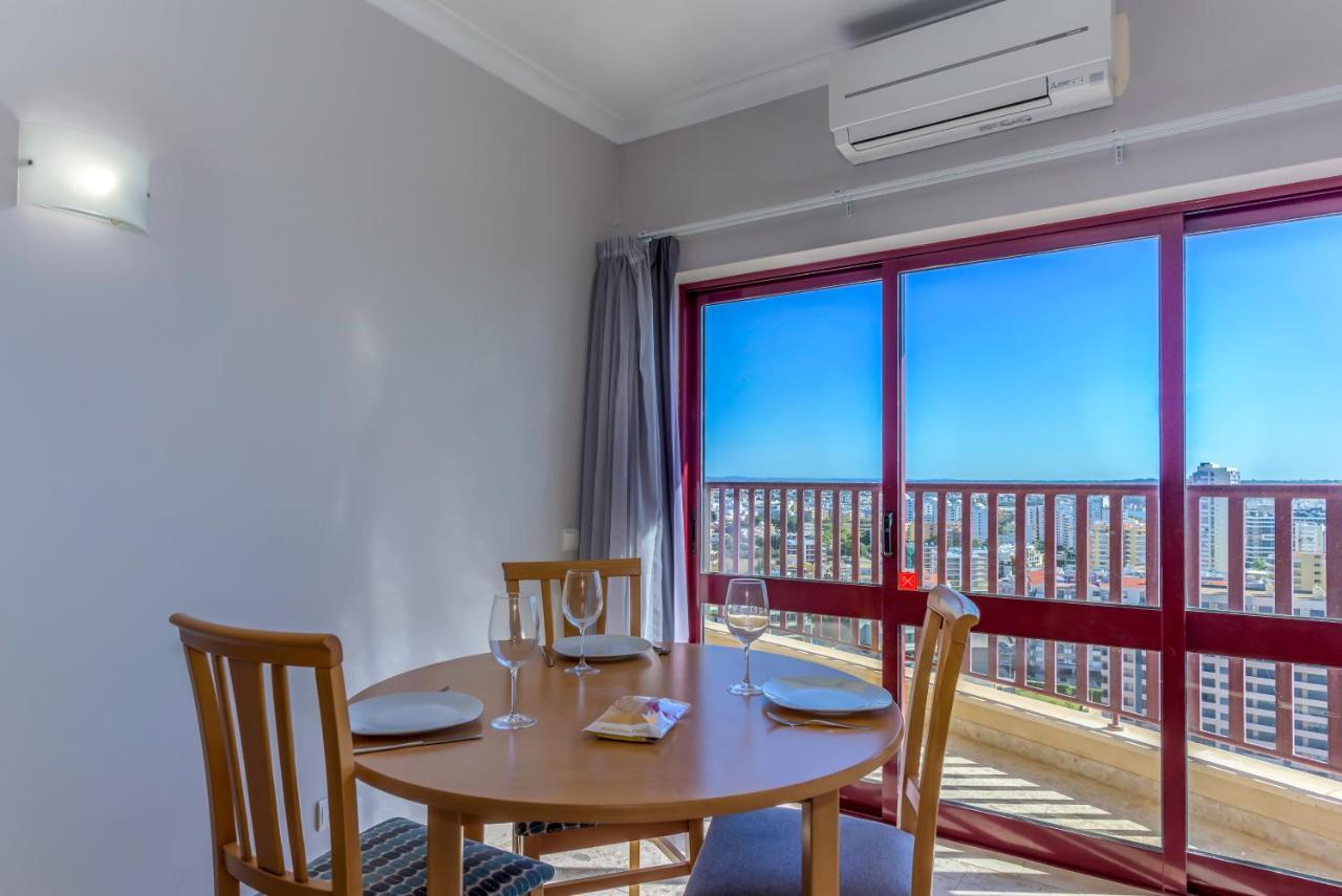 Flh Praia Mar Marine Flat With Pool Portimão Exteriör bild